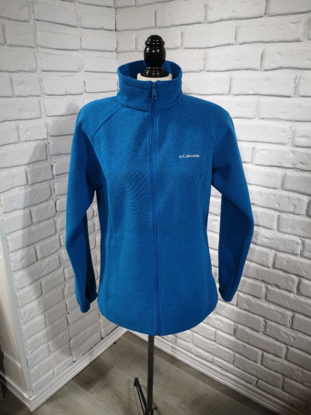 Columbia Woman's Size Large Turquoise Thermal Reflective Omni Heat Zip Jacket